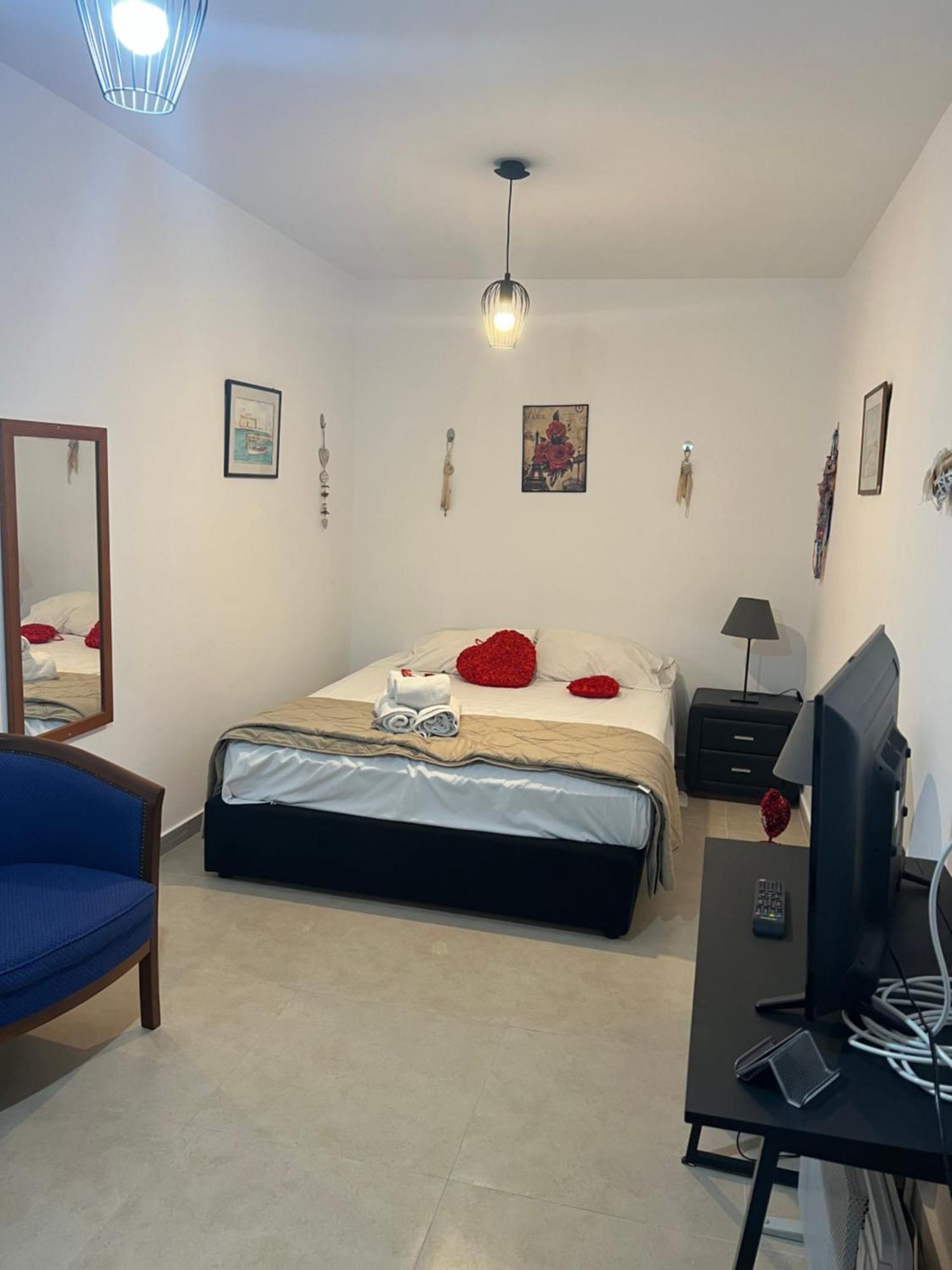 Charalambous Appartement *